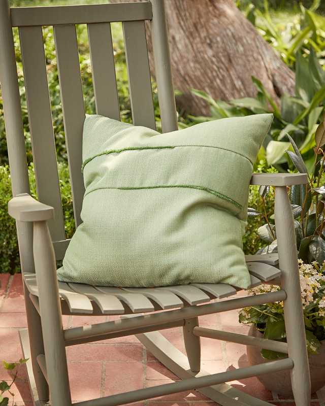 Micro Fringe Indoor/Outdoor Pillow, 20" Square